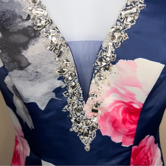 SIZE 4 GLAMOUR BY TERANI COUTURE FORMAL DRESS ALINE BLUE FLORAL GEMSTONE - Picture 2 of 15
